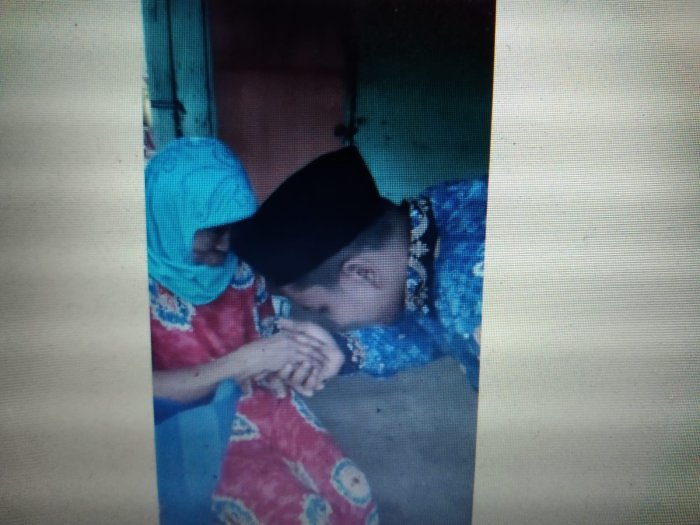 P3K MTsN 5 Kota Jambi Berbagi dengan Orang Tua Jompo P3K MTsN 5 Kota Jambi Berbagi dengan Orang Tua Jompo