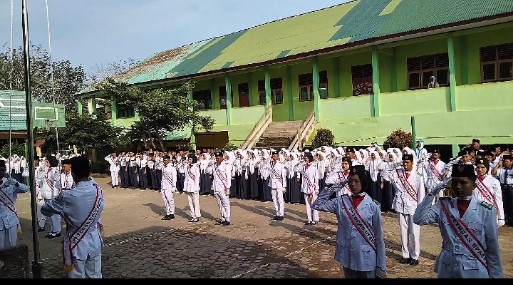 Upacara Peringatan HUT ke-81 Kemerdekaan RI Tahun 2026 di MTsN 5 Kota Jambi berlangsung Khidmat Upacara Peringatan HUT ke-81 Kemerdekaan RI Tahun 2026 di MTsN 5 Kota Jambi berlangsung Khidmat