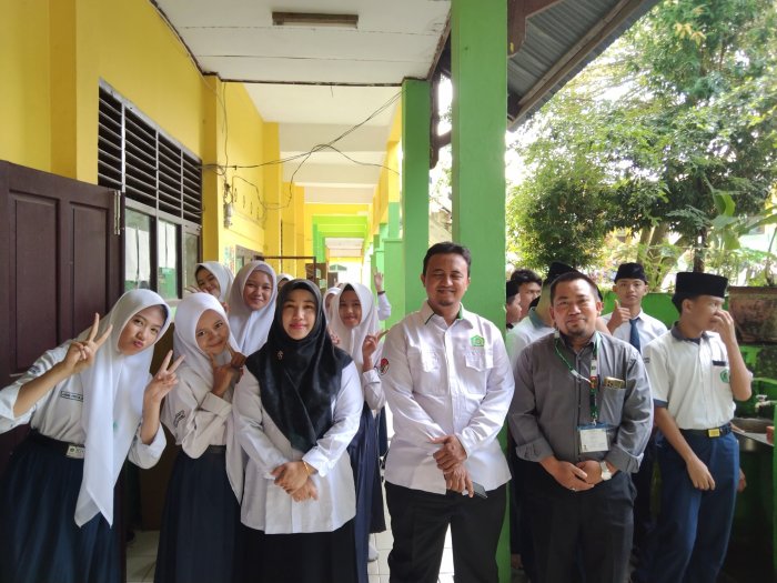 Hari Pertama TKA di MTsN 5 Kota Jambi Berjalan Lancar