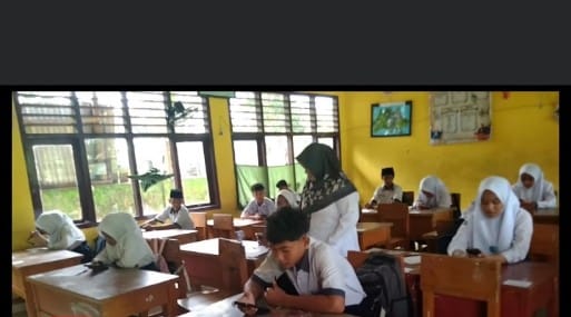 Peran Penting Asesmen Sumatif Akhir Semester di MTsN 5 Kota Jambi