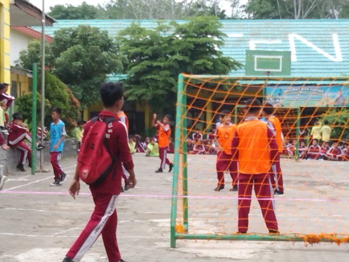 Pembukaan Clasmeeting MTsN 5 Kota Jambi Dimulai Hari Ini Pembukaan Clasmeeting MTsN 5 Kota Jambi Dimulai Hari Ini