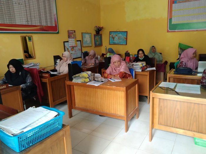 MTsN 5 Kota Jambi Terapkan Pembelajaran Daring pada 02 September 2025 MTsN 5 Kota Jambi Terapkan Pembelajaran Daring pada 02 September 2025