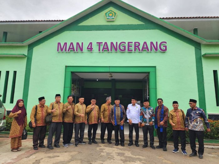 Rombongan MKKM Se Kota Jambi Studi Tiru ke MAN 4 Tangerang Rombongan MKKM Se Kota Jambi Studi Tiru ke MAN 4 Tangerang