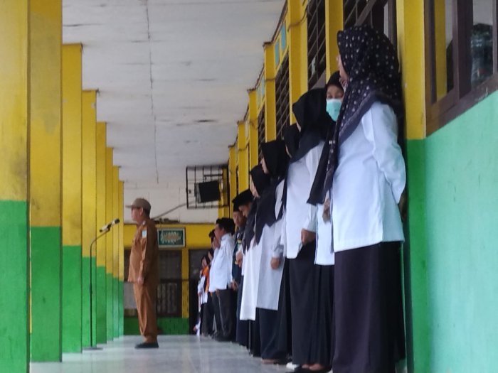 BK MTsN 5 Kota Jambi Gandeng Lintas Sektor Atasi Kenakalan Siswa