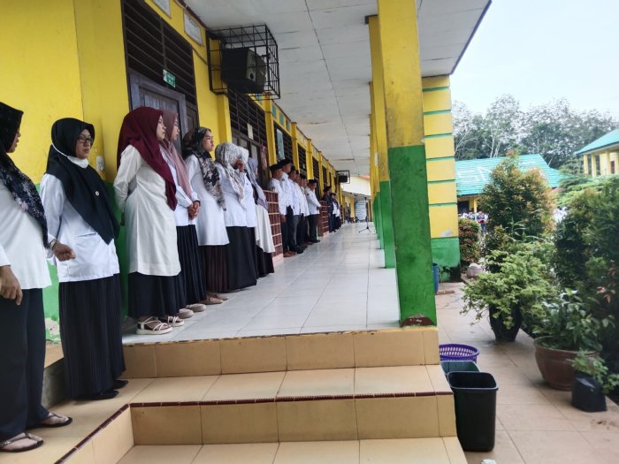 Pembina Upacara Tekankan Persiapan Tes Akademik dan UAM