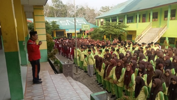 Kegiatan MTsN 5 Kota Jambi Selama Satu Pekan Kegiatan MTsN 5 Kota Jambi Selama Satu Pekan