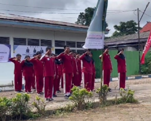 Tim Yel-Yel MTsN 5 Kota Jambi Tampil Memukau dalam AXIOMA ke-2 tingkat Kota Jambi