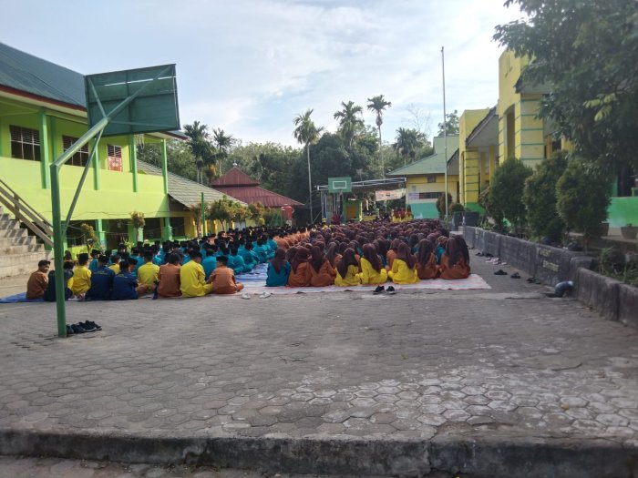 MTsN 5 Kota Jambi Gelar Kegiatan Keagamaan Perkuat Karakter Siswa