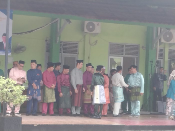 Kepala MTsN 5 Kota Jambi ikuti upacara hardiknas di MAN 2 kota Jambi