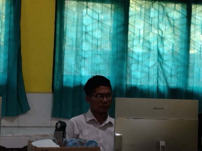 Guru MTsN 5 Kota Jambi Percepat Input Nilai Siswa Kelas 9 Guru MTsN 5 Kota Jambi Percepat Input Nilai Siswa Kelas 9