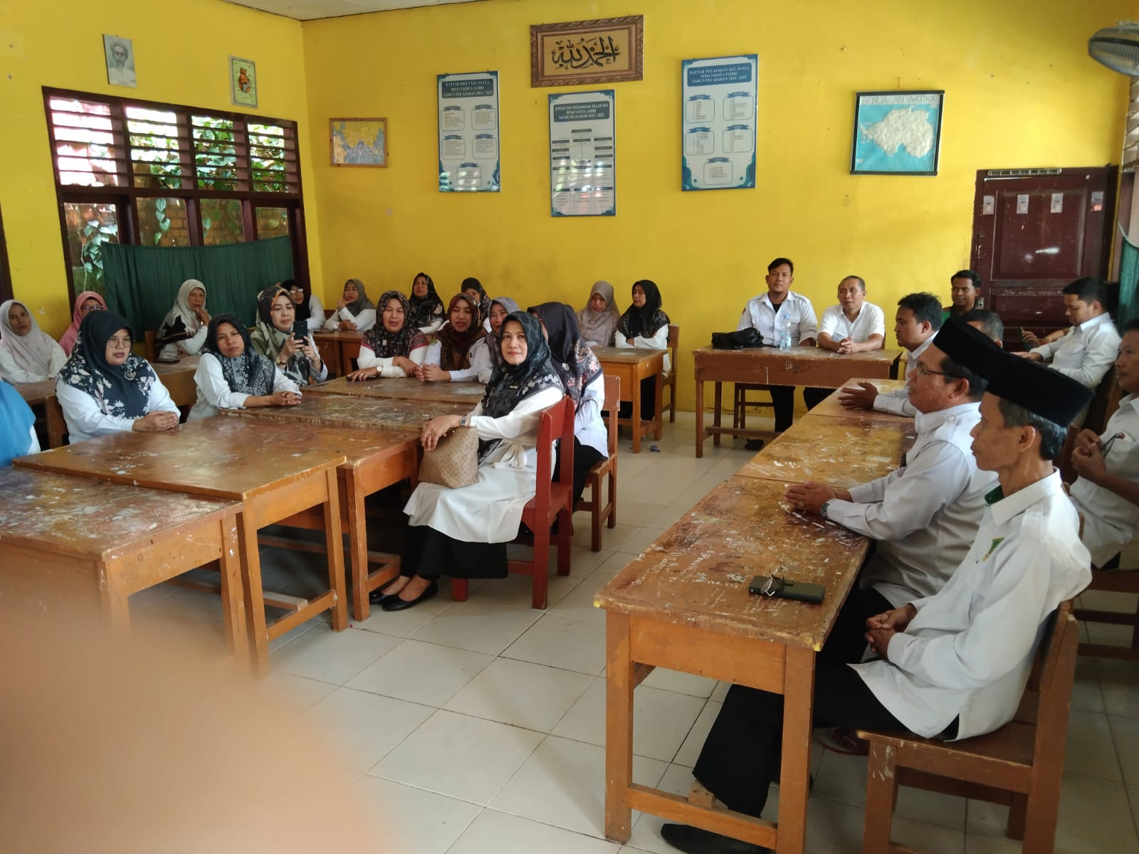 TASYAKURAN KELULUSAN P3K MTsN 5 KOTA JAMBI TASYAKURAN KELULUSAN P3K MTsN 5 KOTA JAMBI